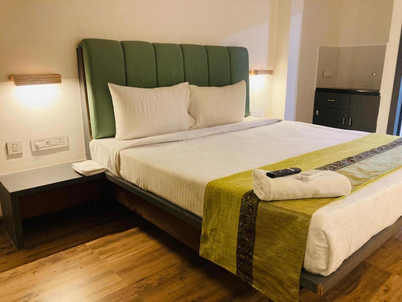 The Lavish Stay Varanasi Eksteriør bilde