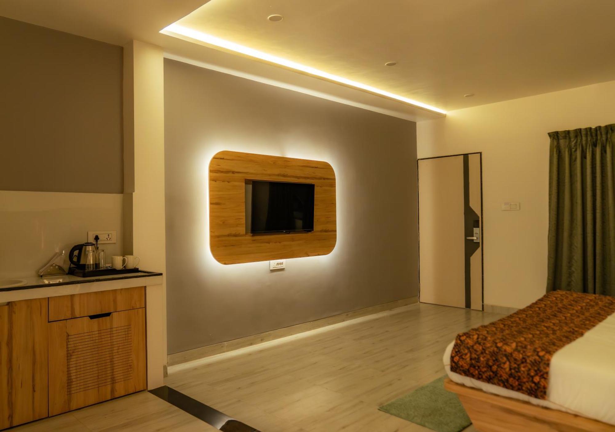 The Lavish Stay Varanasi Eksteriør bilde
